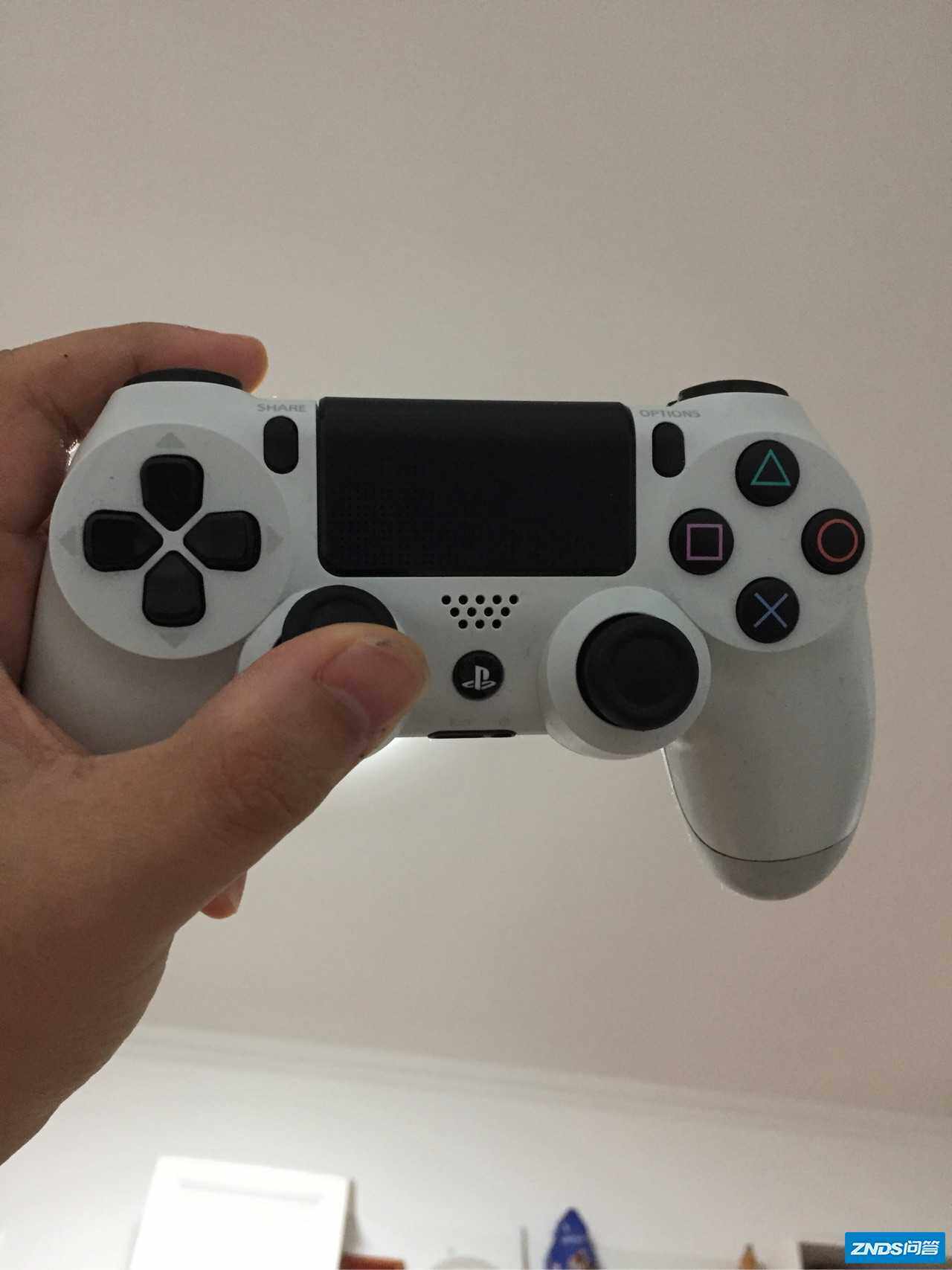 ps4跟xbox one 手柄差距体现在哪?