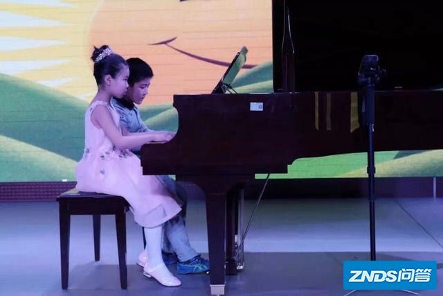 电视机有害无益，会让孩子看电视机成瘾，你如何看？