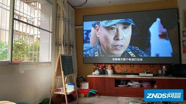 装修时，你觉得家用投影仪能替代电视机机吗？