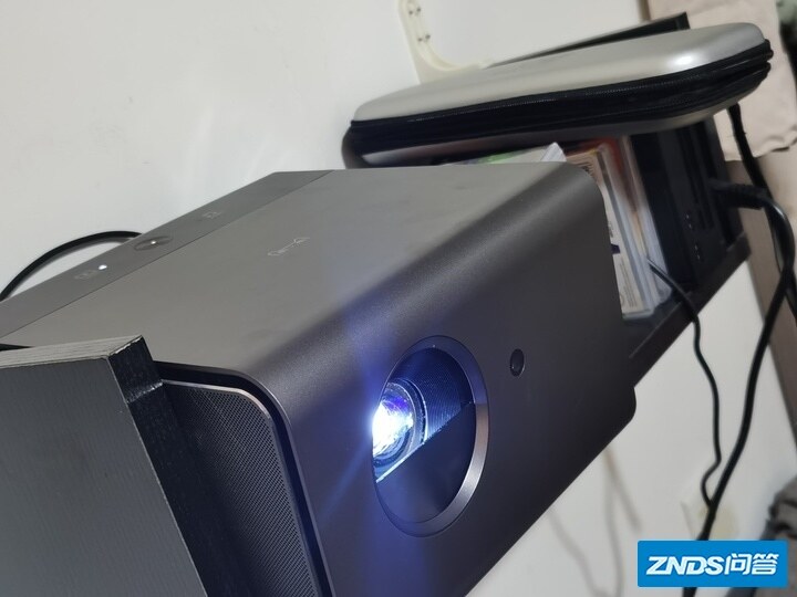 2000元价位家用投影仪推荐，四款家用投影机（极米PLAY、天猫魔 ...