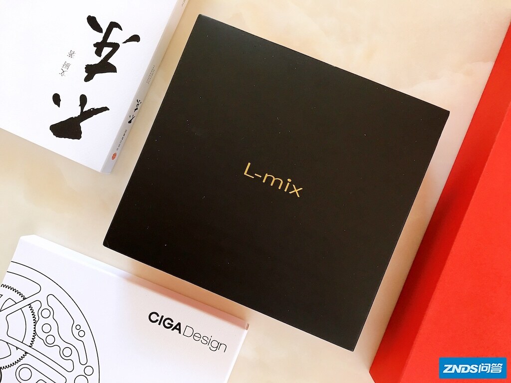 流浪地球很火？它的限量版Lmix乐曼家用投影仪，同样给你精彩“视”界