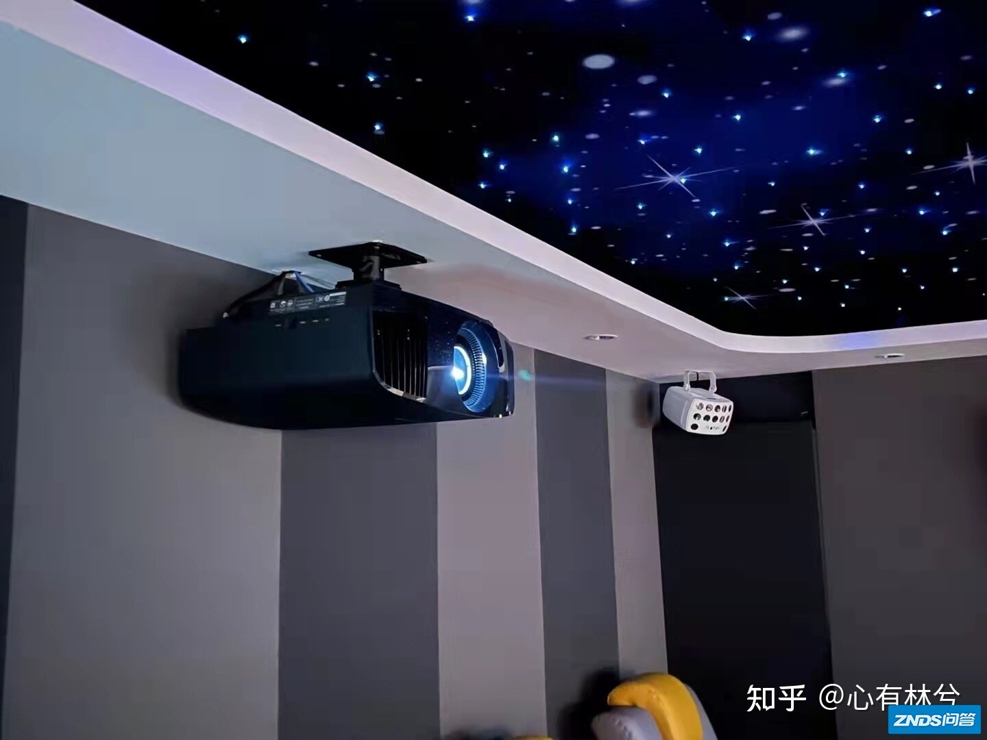 爱普生TW8400和索尼VW298如何选？