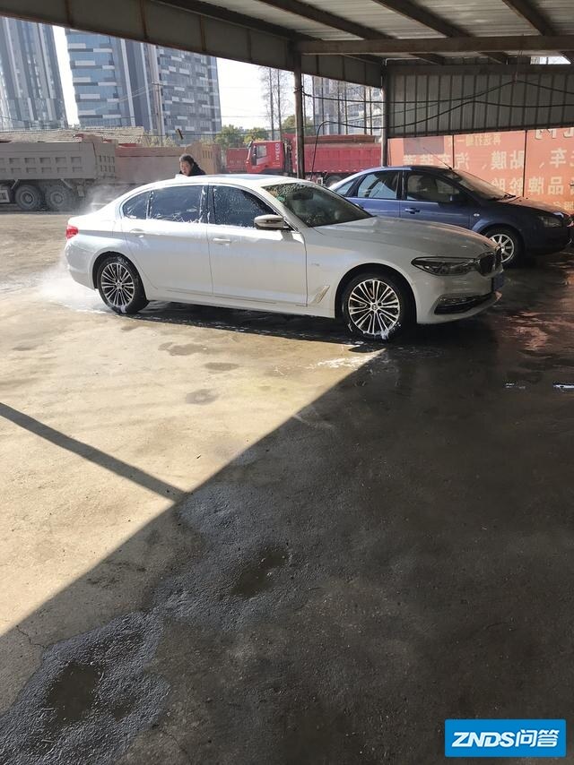 买车预算40w，奥迪A6L和宝马5系该如何选择？