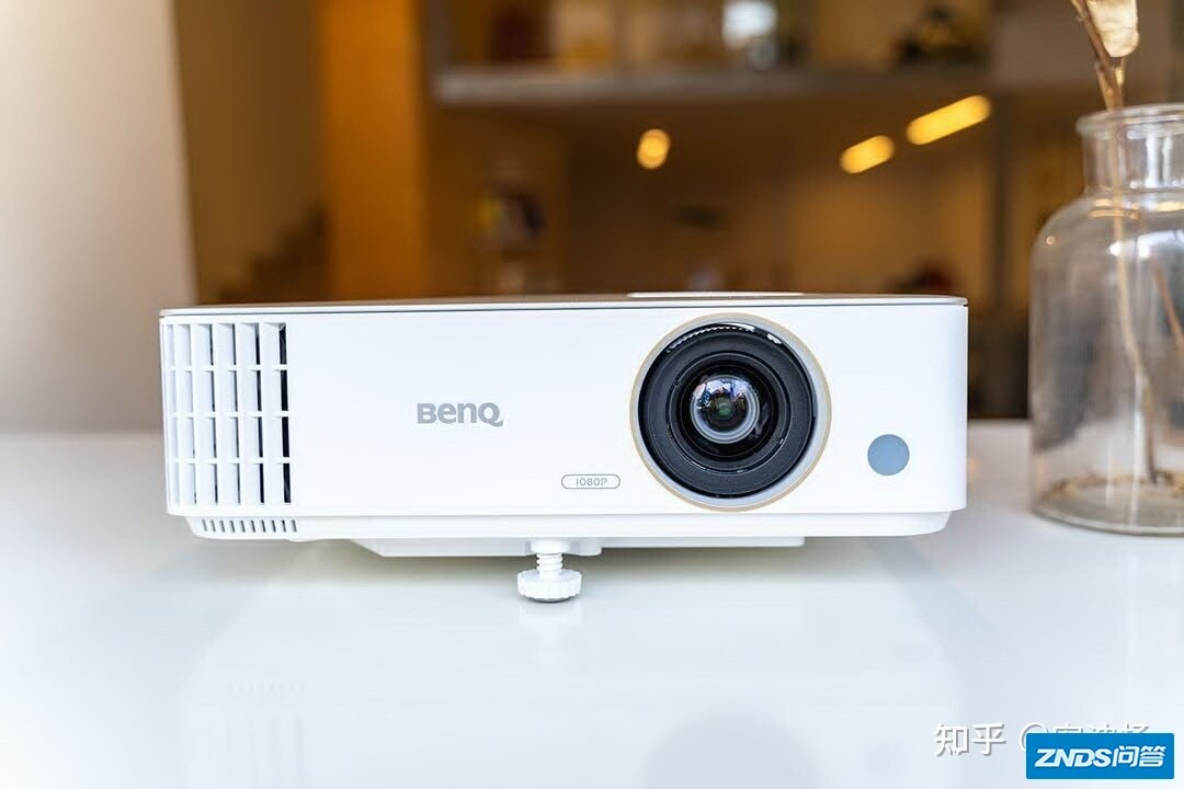 家用投影仪选购明基w1130好或是宏碁的4k15?