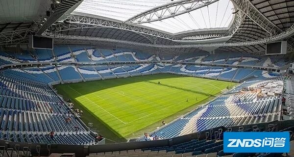 走进2022卡塔尔世界杯球场，才知道中国足球落后在哪
