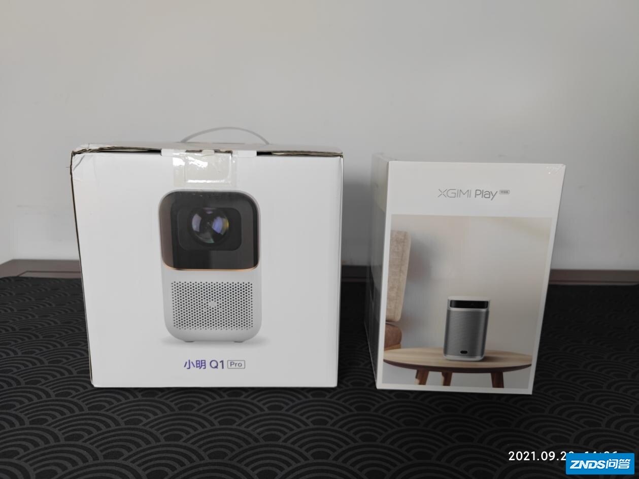 小明 Q1 Pro 家用投影仪＆极米NEW Play特别版家用投影仪对比测评 ...