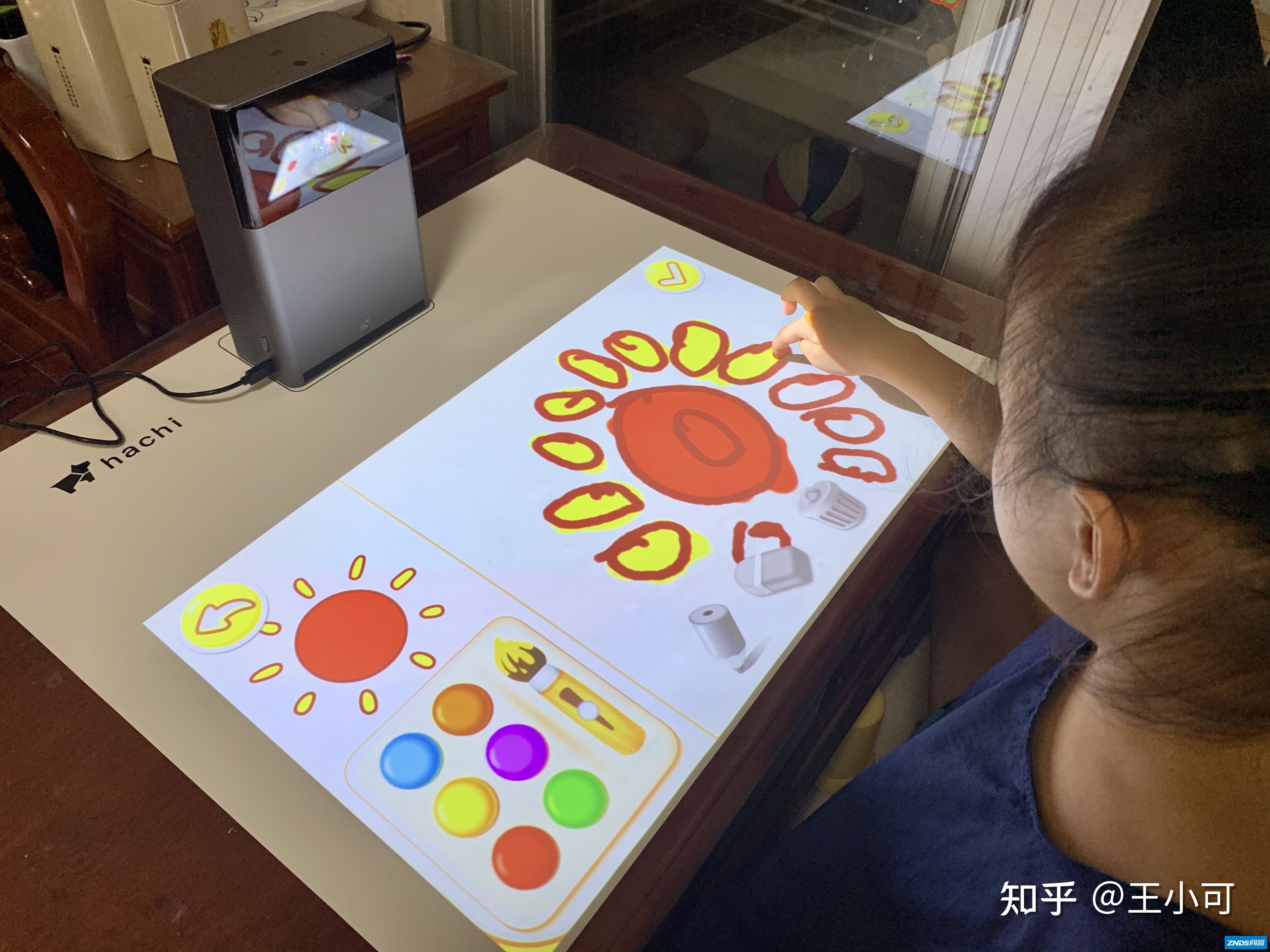 有没有适合孩子上网课、学习娱乐，又不伤眼睛的电子设...