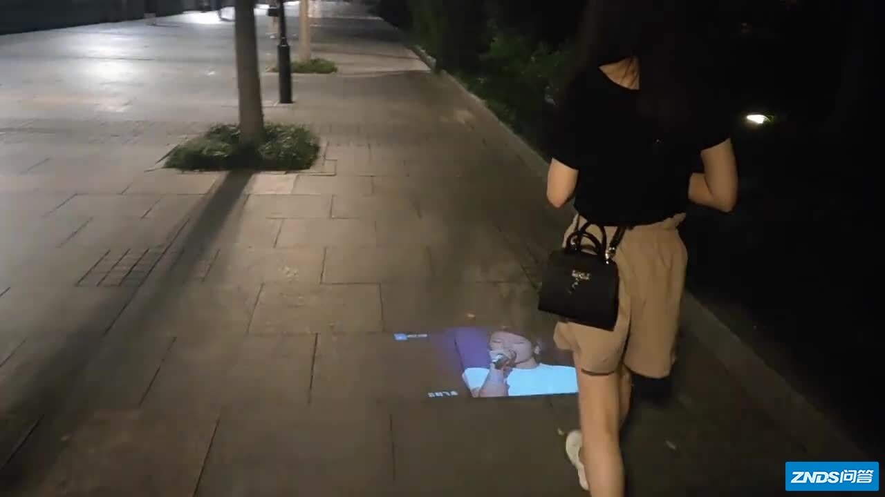 有没有便宜的掌上家用投影仪？