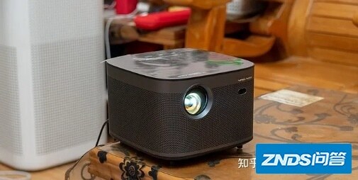 2021家用投影仪推荐，各价位家用投影仪如何选，家用家用投影仪各价位避 ...
