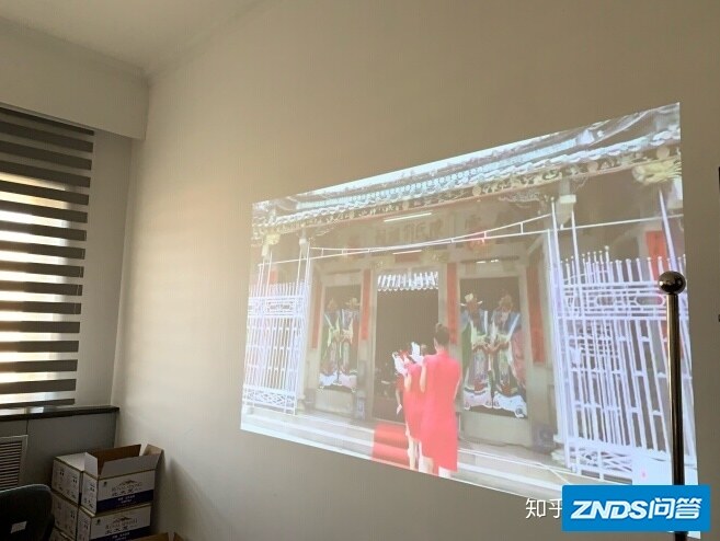 貌似近期当贝家用投影D2H要上市，当贝D2H和极米z6哪个亮度高呢？