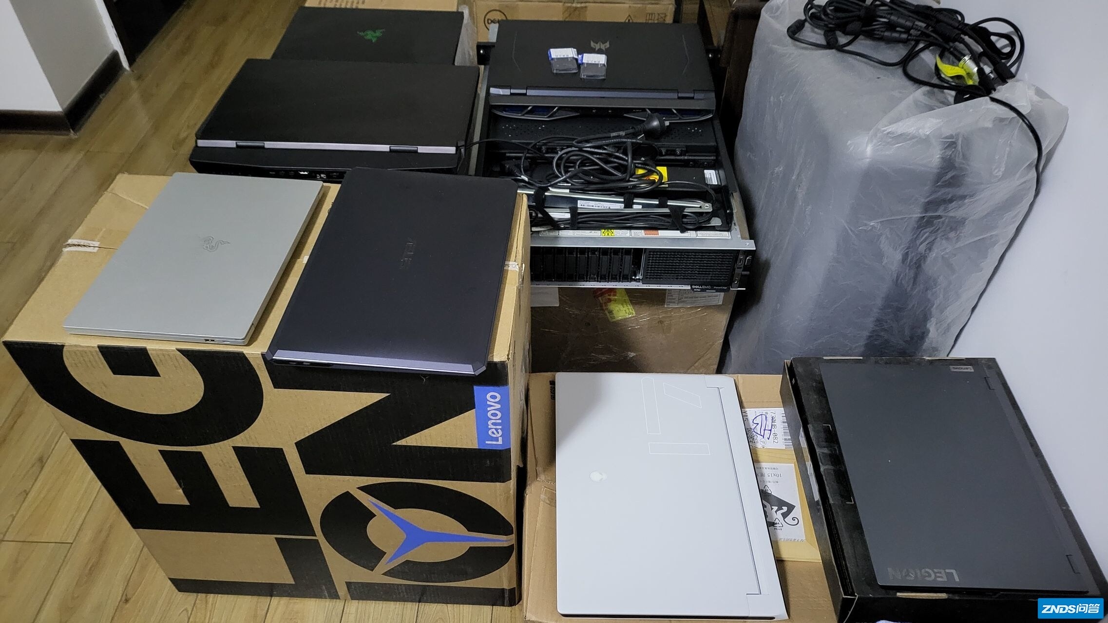 宏碁掠夺者战斧500和外星人X17R1顶配（5w+）相比如何 ...
