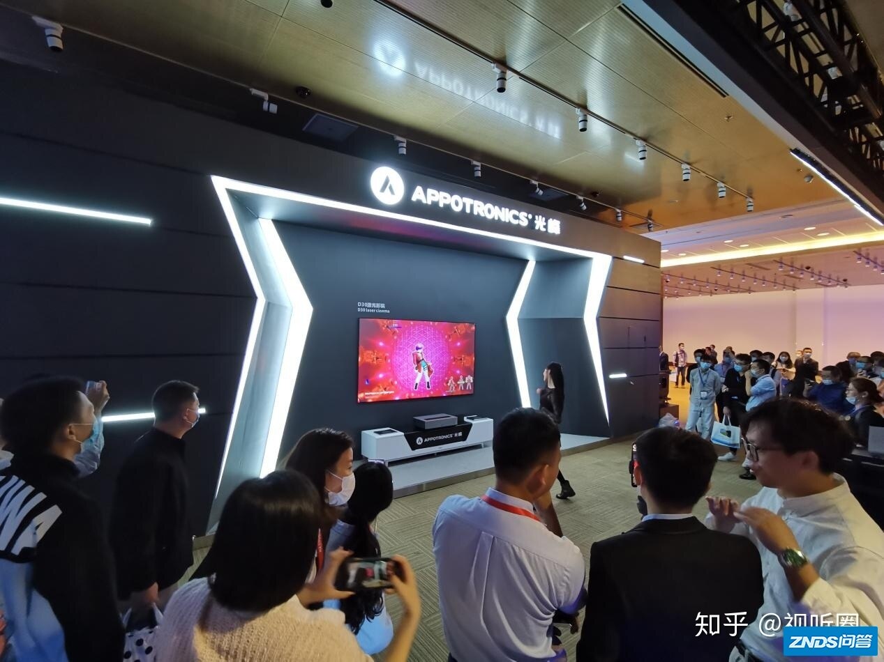 光峰科技张峰：激光工程家用投影机不仅要亮，更要“稳”
