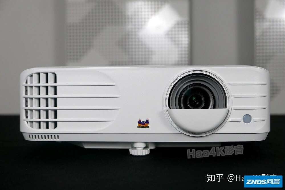 机优派PX701入门级4K家用投影深度使用评测分享