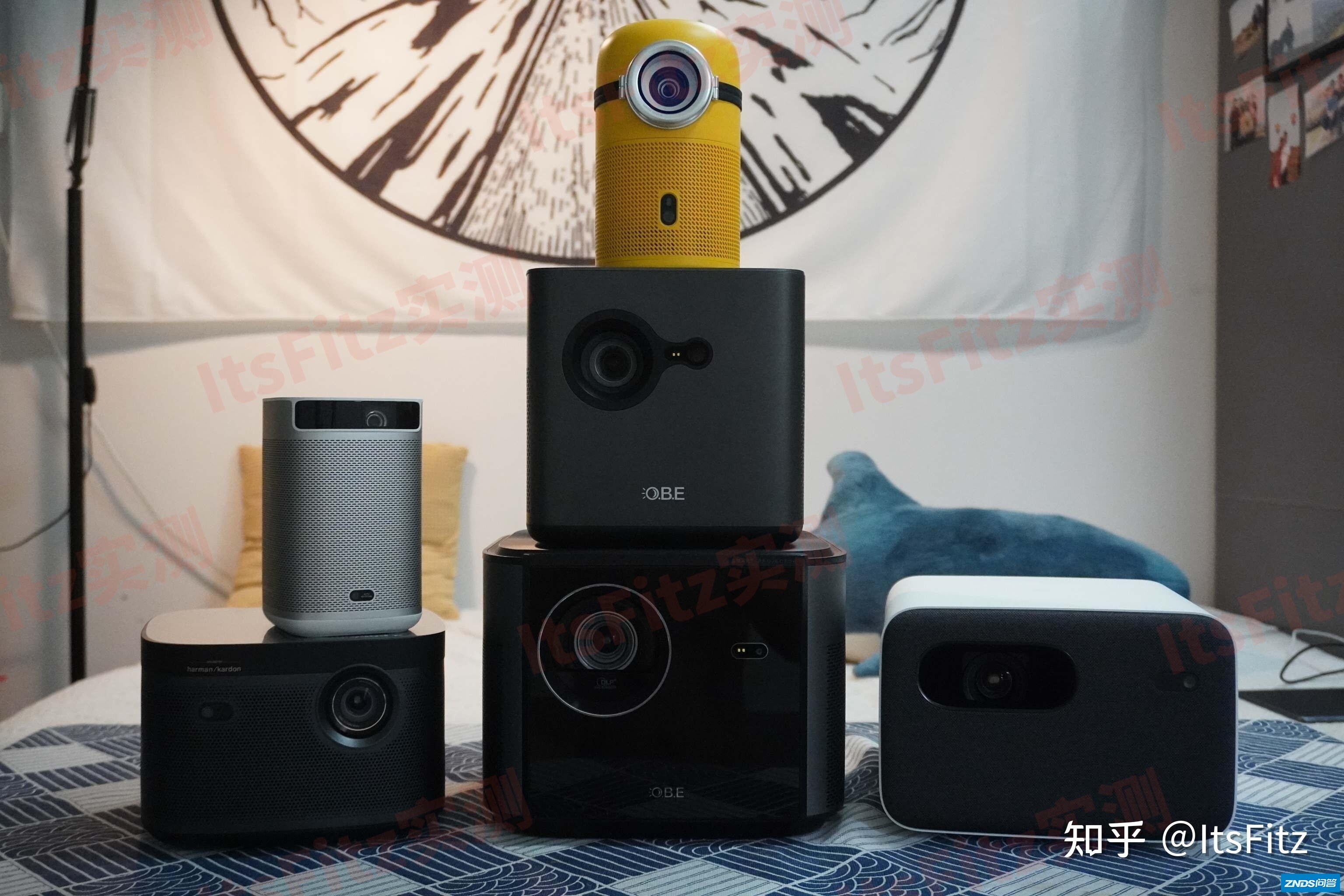 家用投影仪！极米newZ6X和坚果G9如何选择？