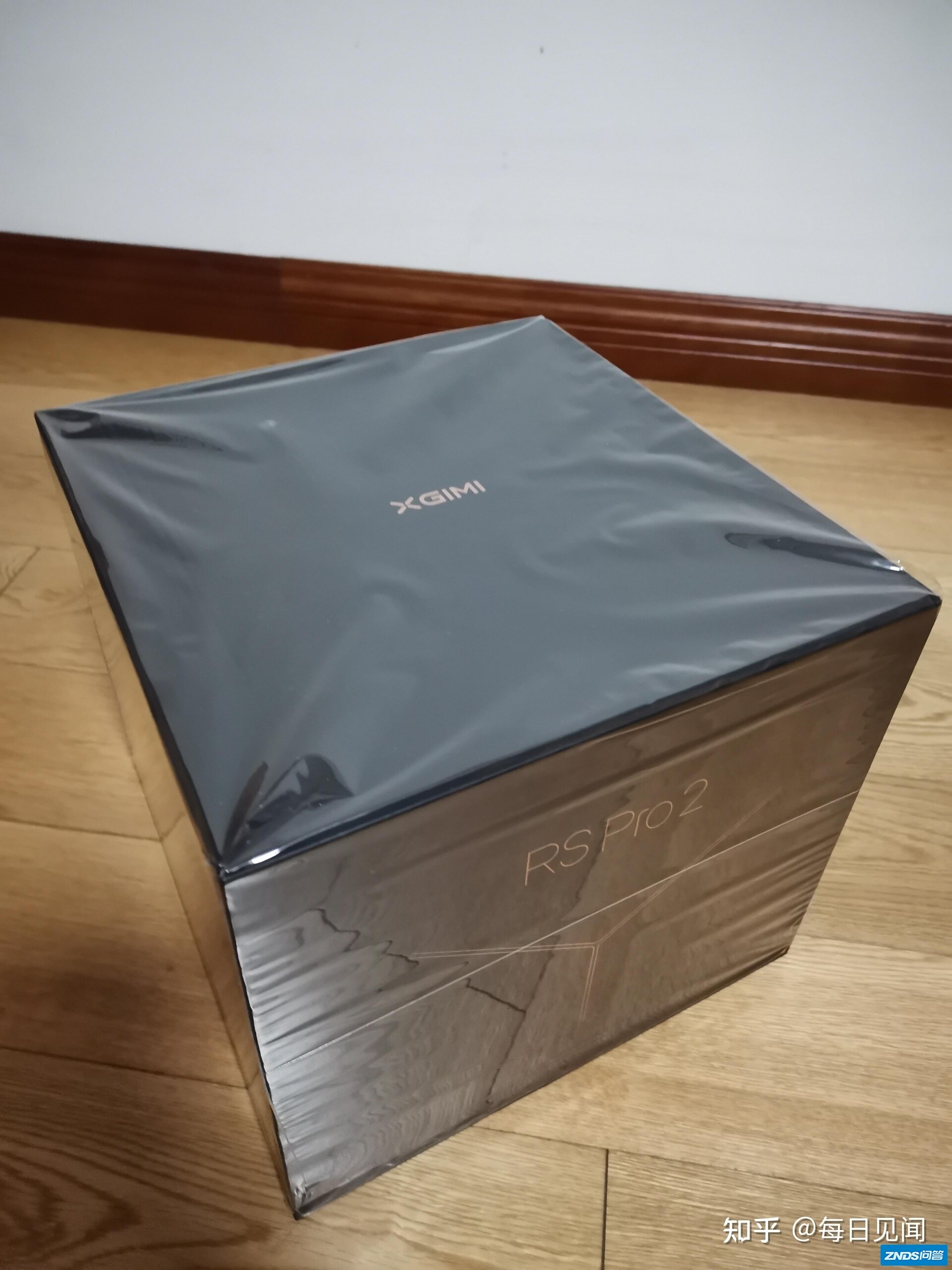 21年最不后悔买入的电子产品——极米RS Pro2家用投影