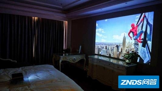 1500流明投影仪白天看得清吗