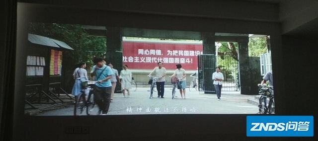 家用家用投影仪如何选？千元以下可以买吗？