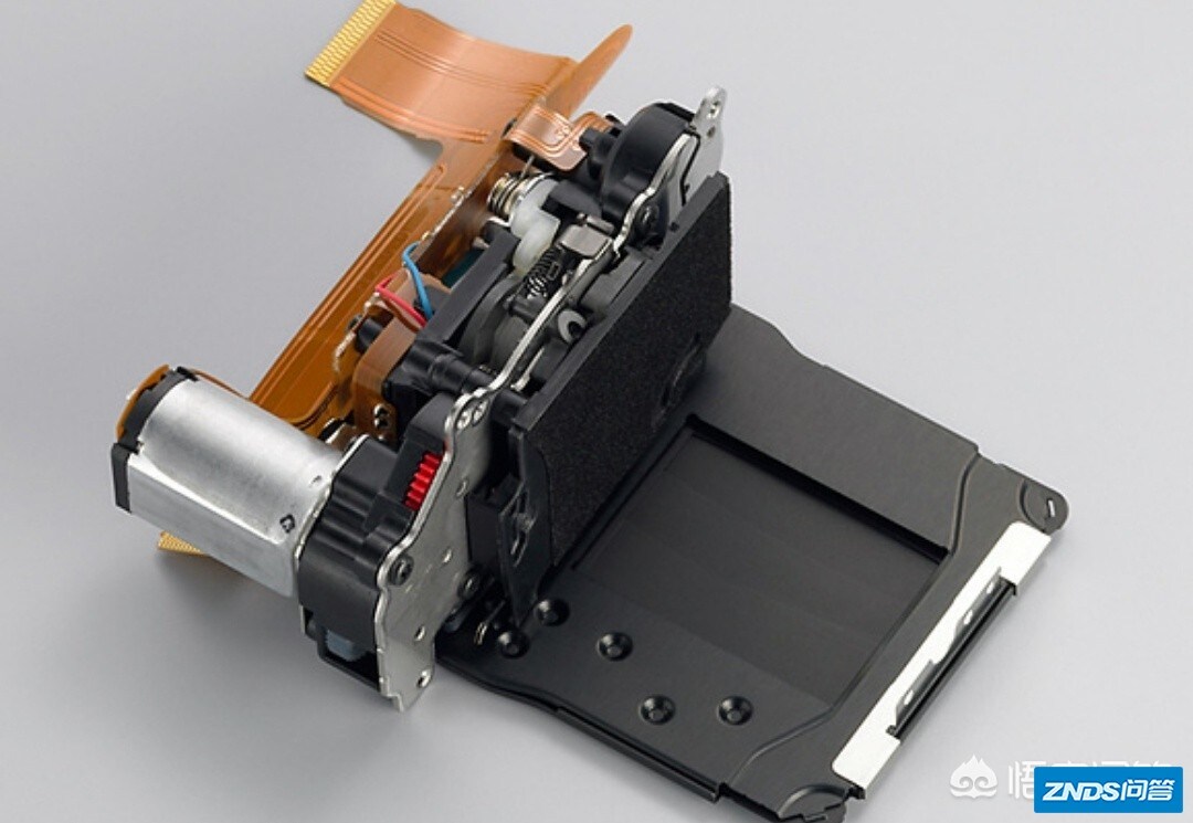 有一部老机器d700,快门15万多了,最近感觉出片发白过曝,还有必要换