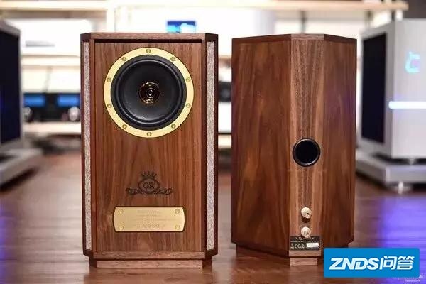 哪位烧友帮忙推荐一套hifi音响，有何建议？书架音箱+功放，书房听音乐，预算2万？