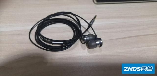 有什么HiFi圈一致好评的耳机推荐？