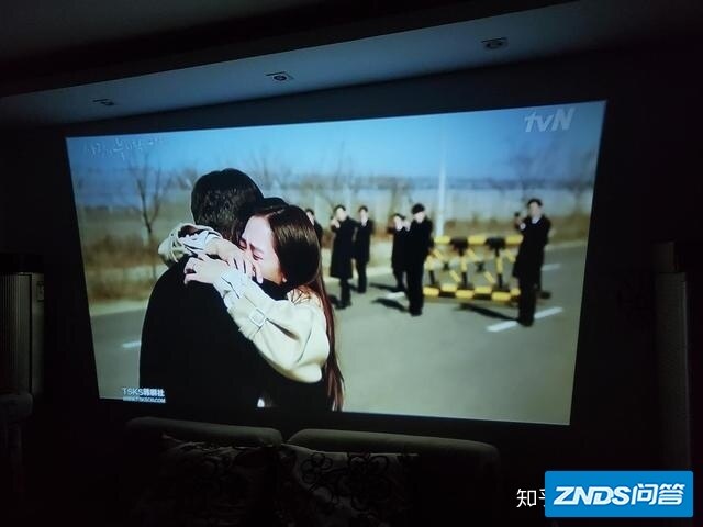 宅家追剧享快乐，瑞格尔RD-830家用家用投影仪简评