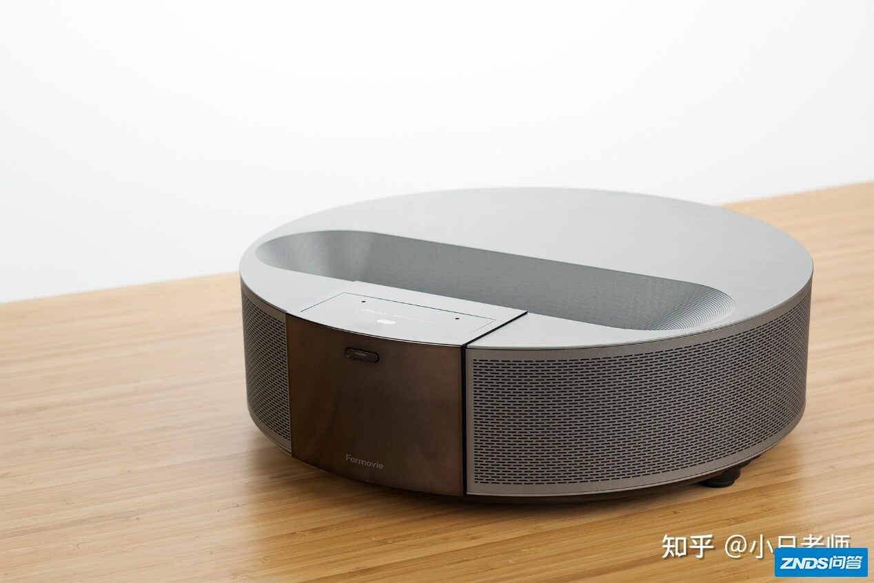 一整面墙的享受 峰米R1超短焦激光家用投影仪评测 影院激光厅也 ...
