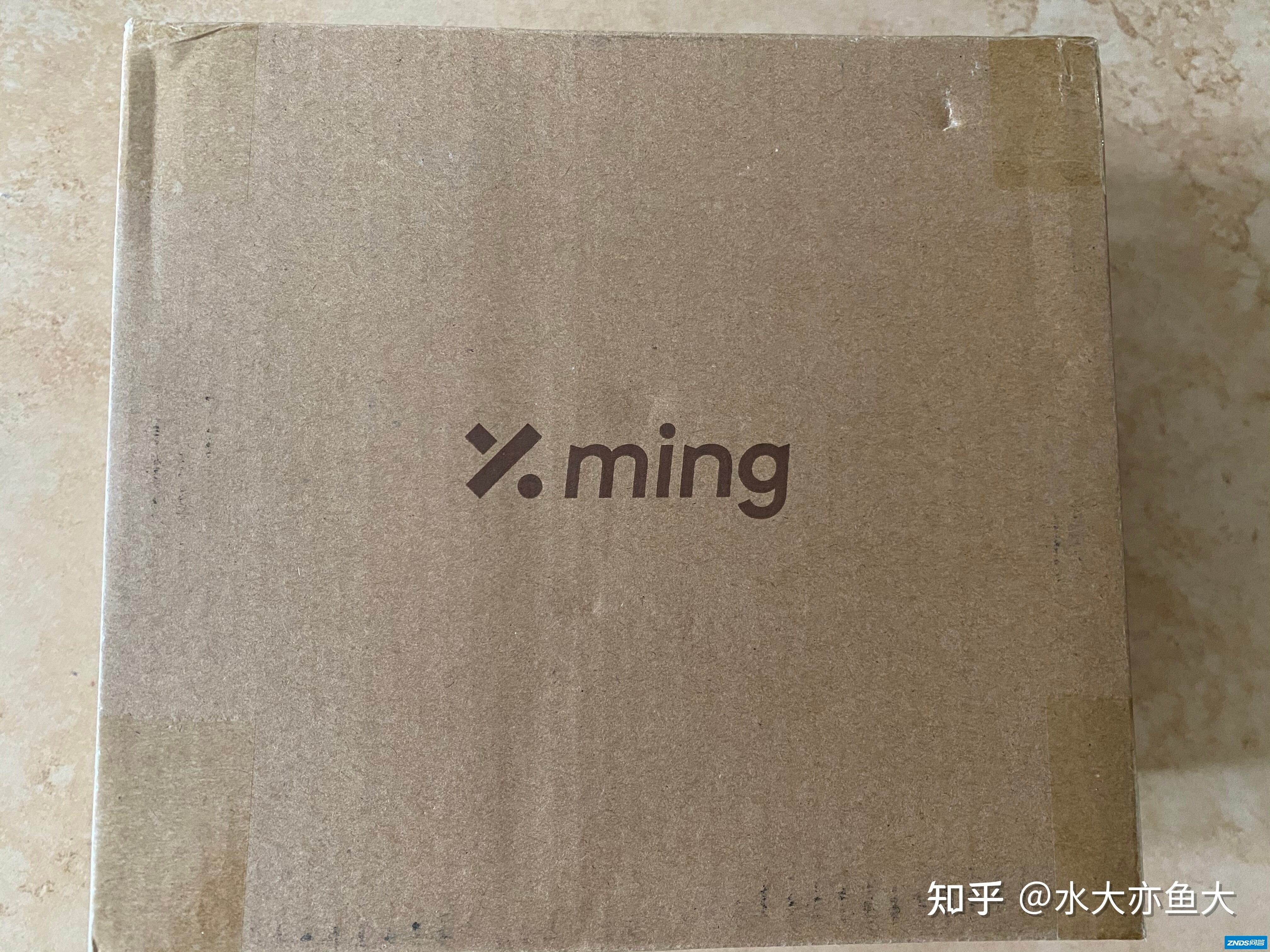 自购小明Q1迷你家用投影仪，开箱测评