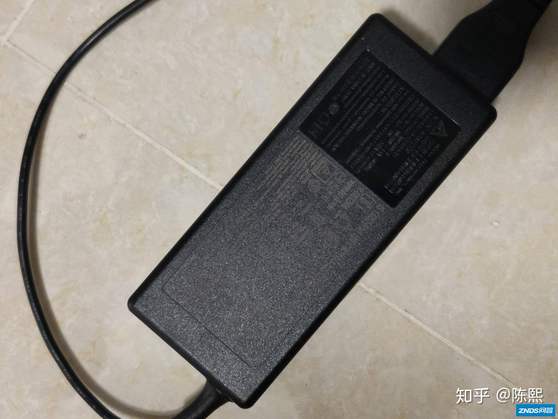 不到一台月出二手，谈谈宏碁(Acer)蜂鸟FUN的优缺点-5.jpg