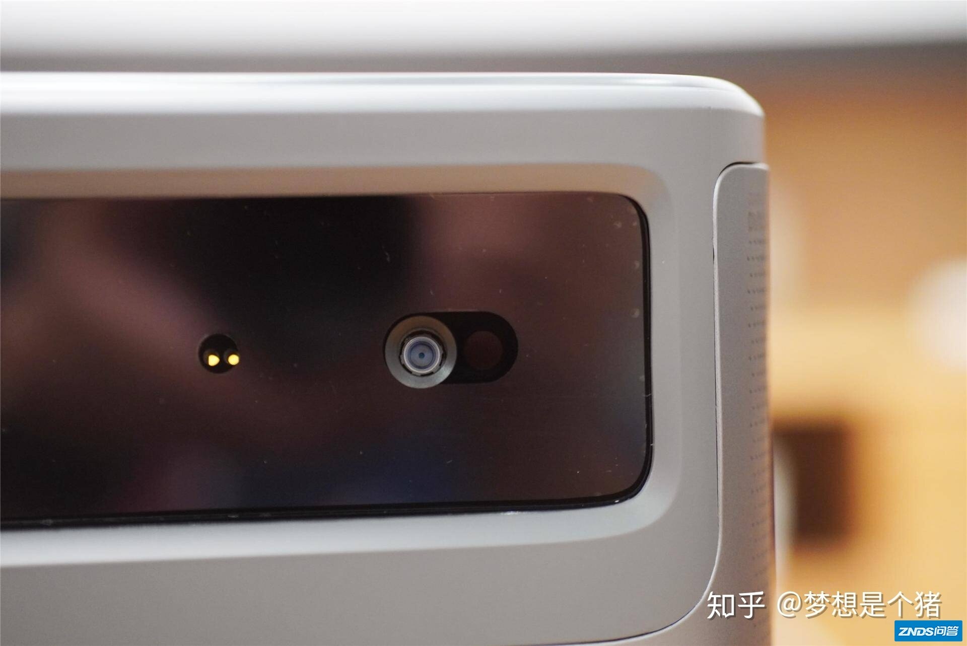 极米H3加入战队，坚果J10&极米H3横向PK-2.jpg