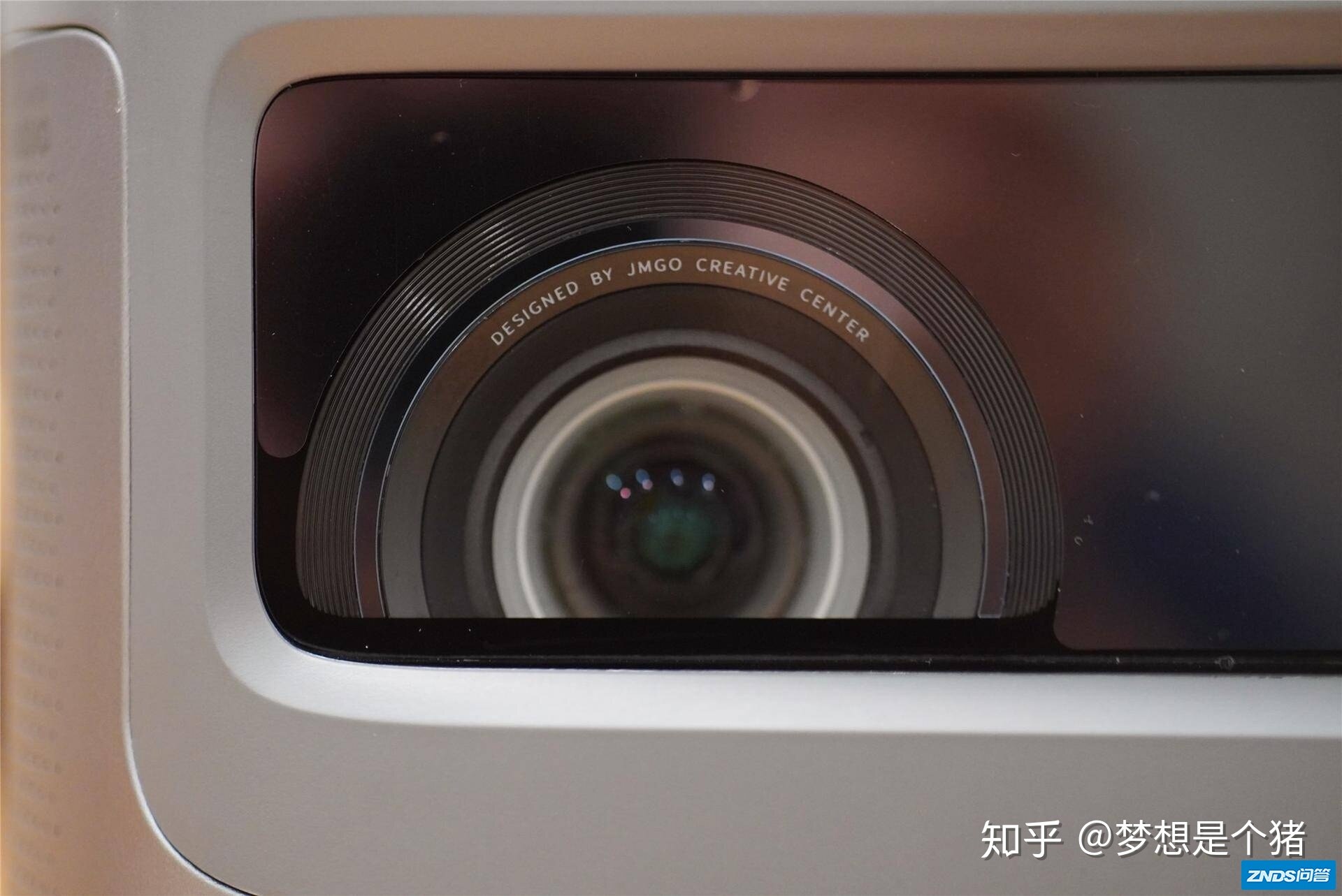 极米H3加入战队，坚果J10&极米H3横向PK-4.jpg