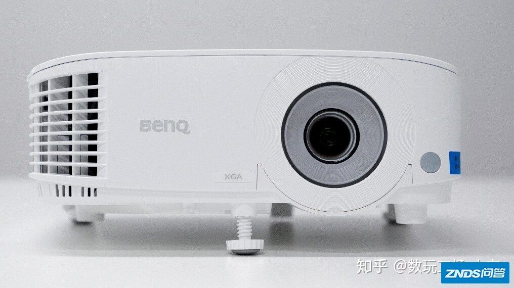 无线投屏、网课利器，明基E520无线家用投影仪开箱测评-2.jpg