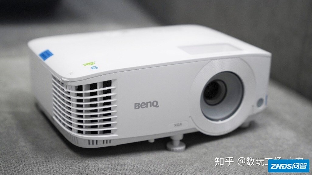 无线投屏、网课利器，明基E520无线家用投影仪开箱测评-3.jpg