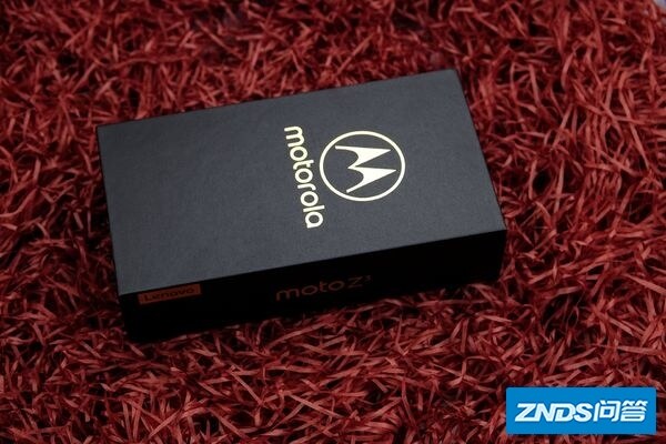 如何评价摩托罗拉新机 Motorola Z3?-5.jpg