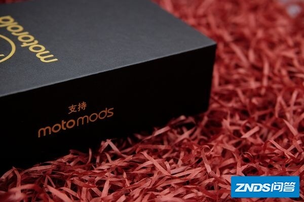 如何评价摩托罗拉新机 Motorola Z3?-6.jpg