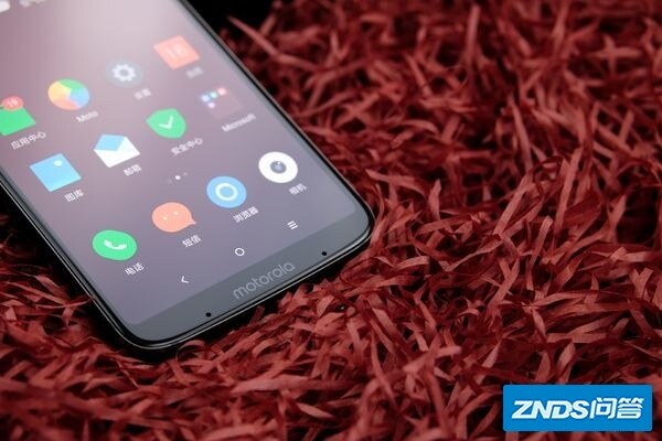 如何评价摩托罗拉新机 Motorola Z3?-10.jpg