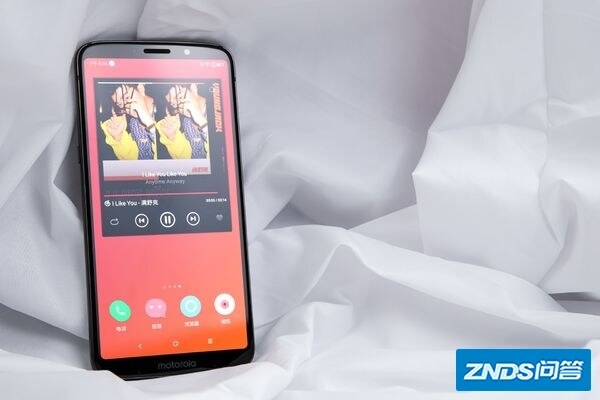 如何评价摩托罗拉新机 Motorola Z3?-80.jpg