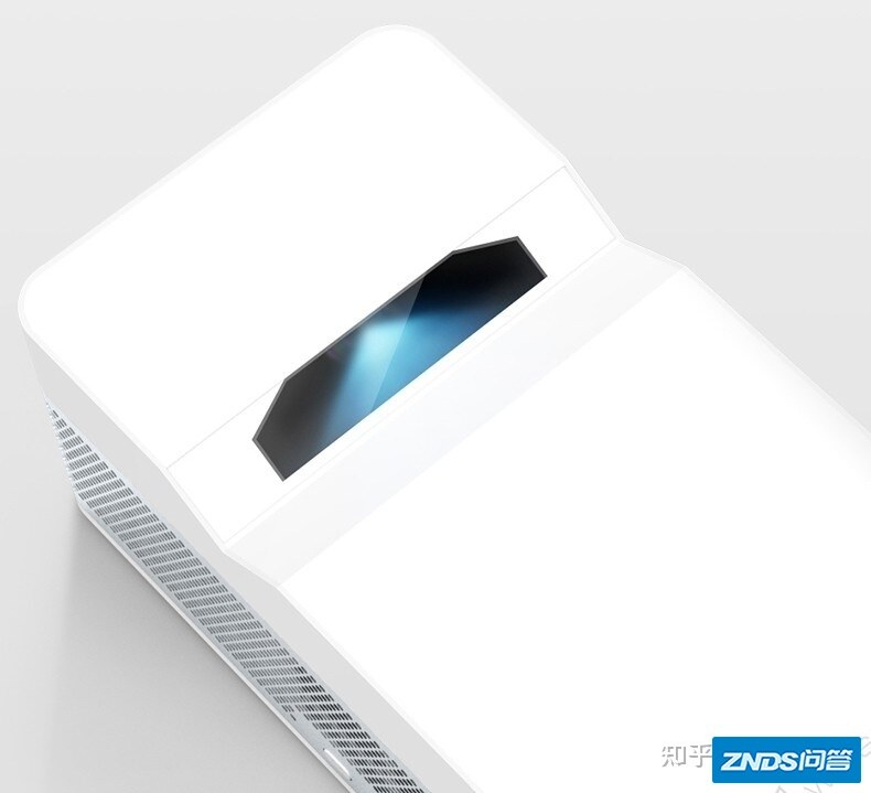 慧示P9开启家用投影超短焦时代！网友：客厅娱乐新选择