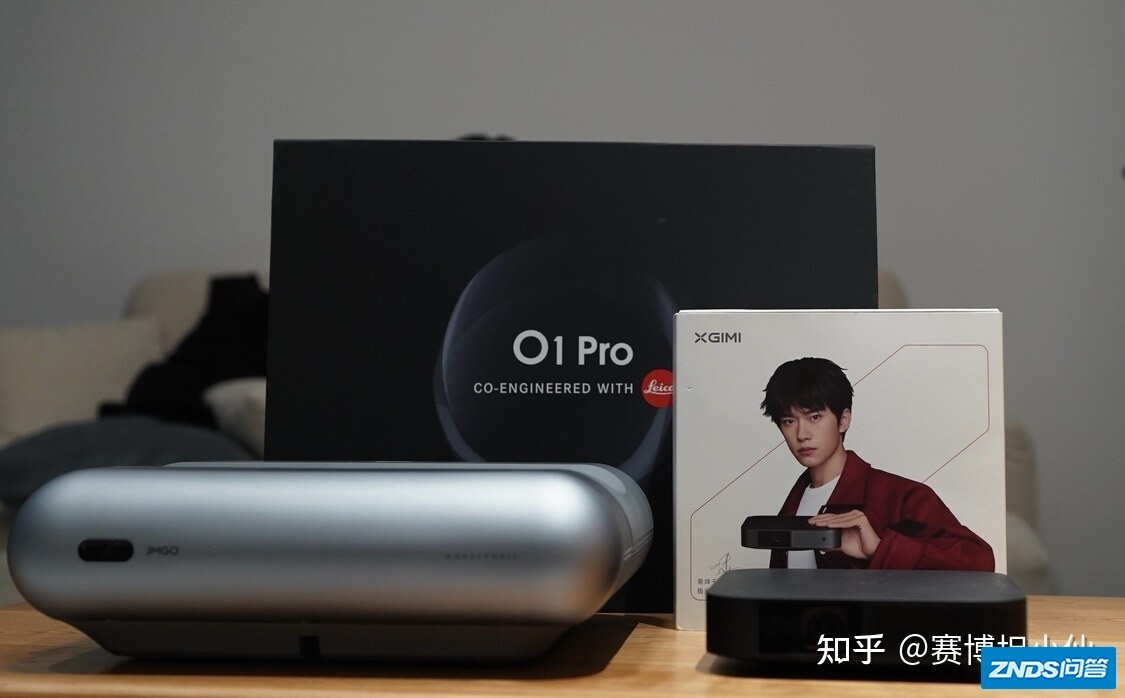 坚果O1Pro与极米NEW Z6X全面画质对比：两倍价格≠双倍 ...
