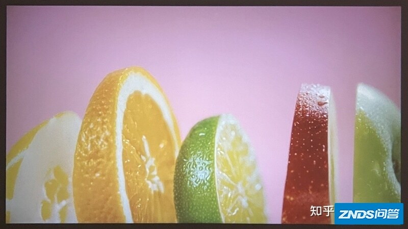 复古造型 一眼种草！哈趣家用投影H1评测：入门也有真1080P-25.jpg