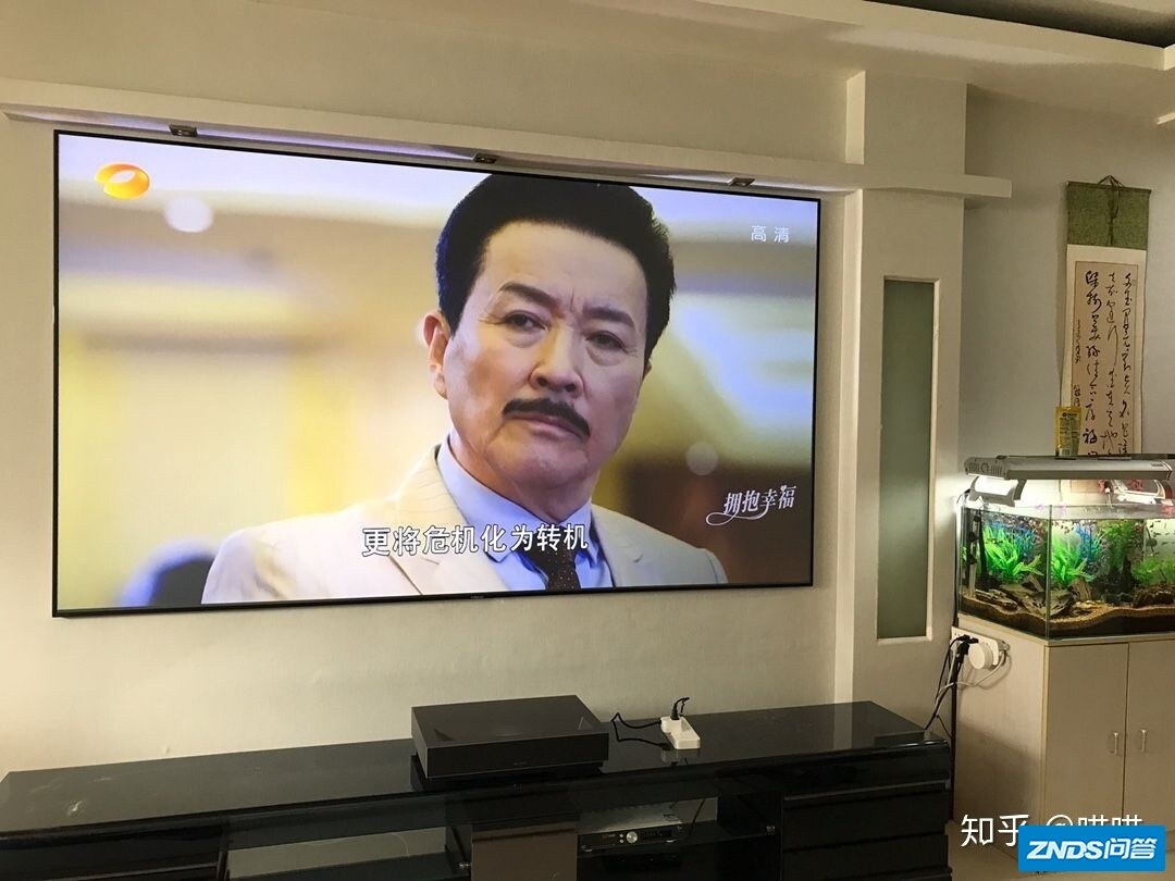 分享一台大宝贝--峰米4K Cinema激光电视机，这大概就是壕吧#私人家庭影院#