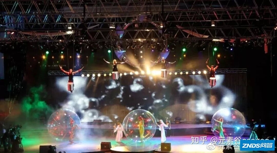 2020年都不过时的创意舞台秀 | 给你意想不到的精彩-2.jpg