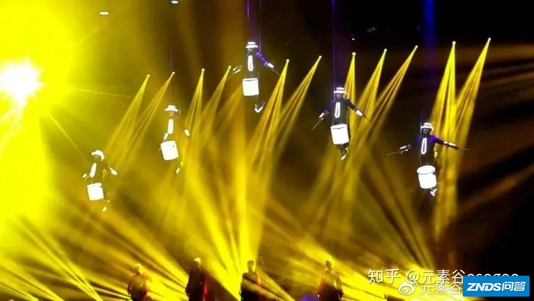 2020年都不过时的创意舞台秀 | 给你意想不到的精彩-10.jpg
