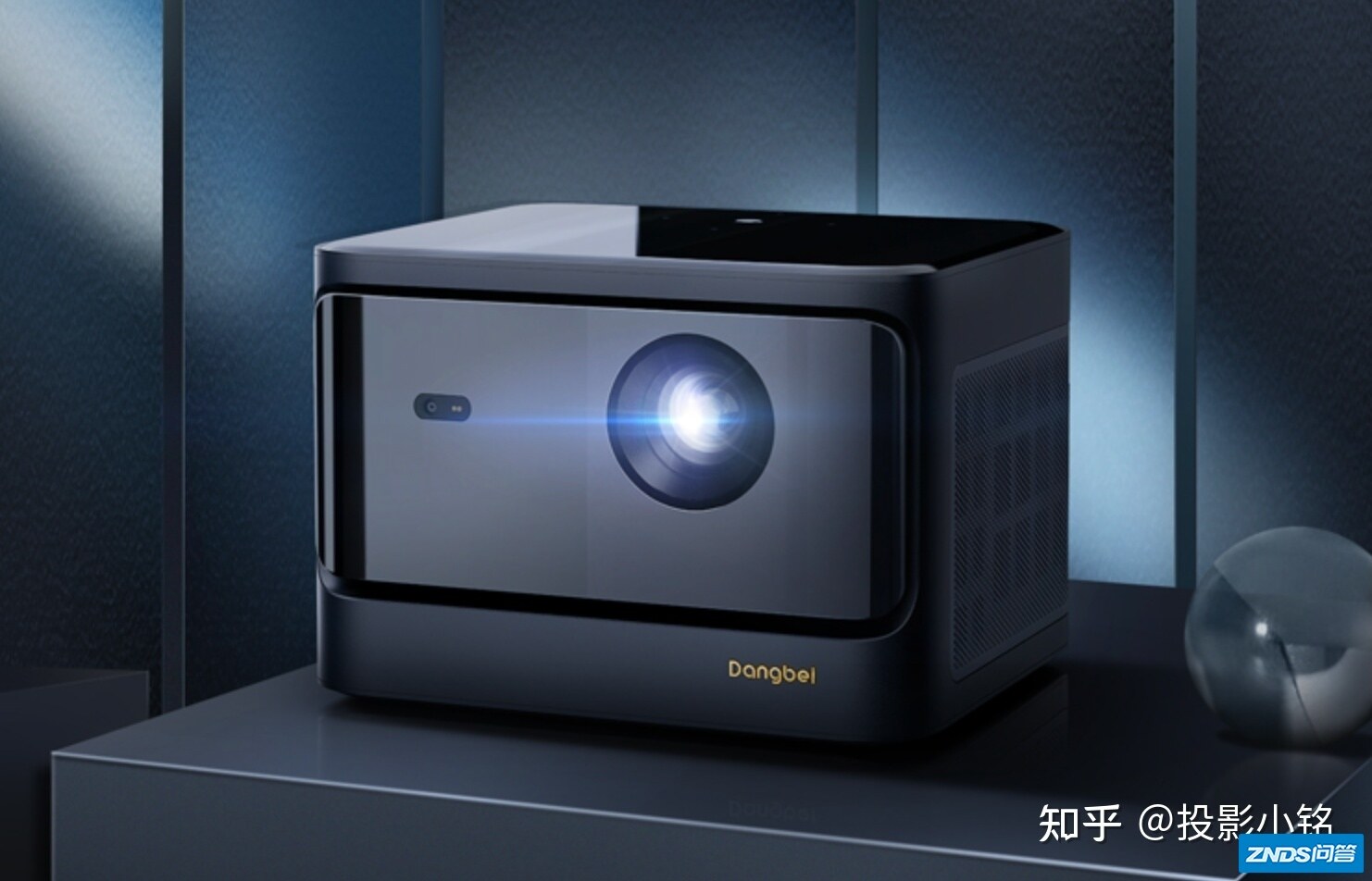 2022年家用家用投影仪推荐，哪个牌子好？哪款更适合你？极米/当 ...-9.jpg