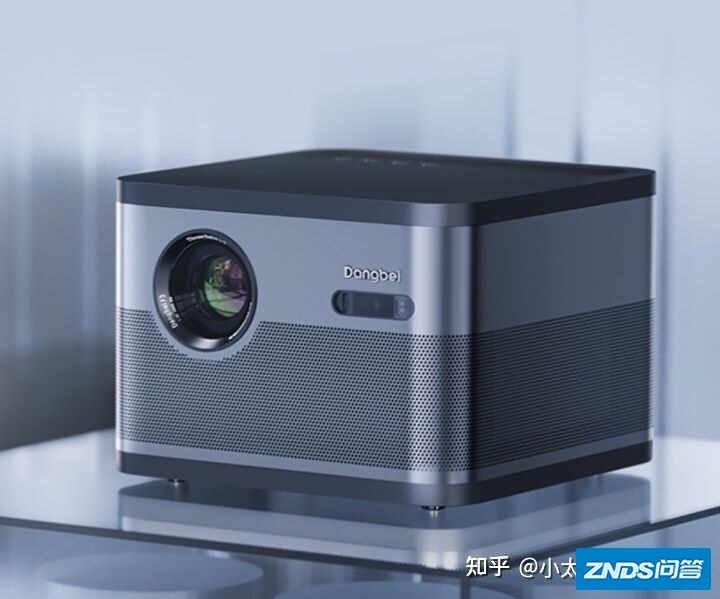 【白天可用】家用家用投影仪推荐排行！多少流明的家用投影仪白天能 ...-10.jpg