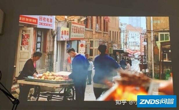 【白天可用】家用家用投影仪推荐排行！多少流明的家用投影仪白天能 ...-16.jpg