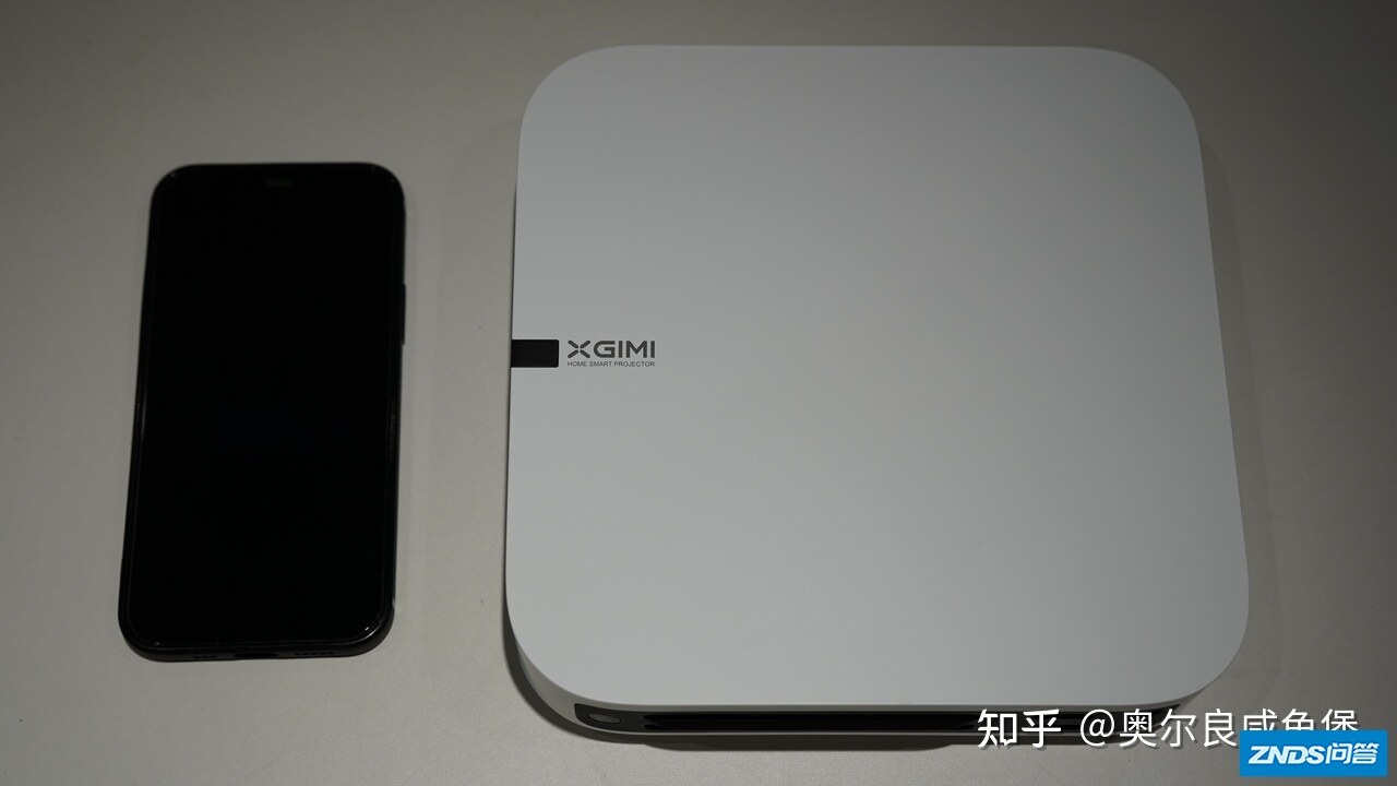 极米New Z6，入门级性价比最高的家用家用投影