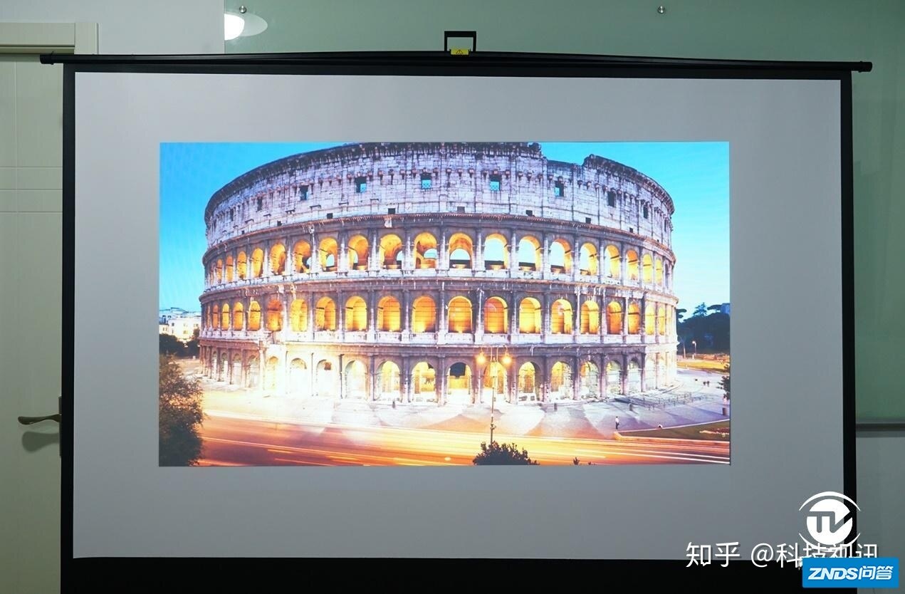 谁是办公家用投影仪智慧之选？明基E520 VS极米Z8X实战评比-22.jpg