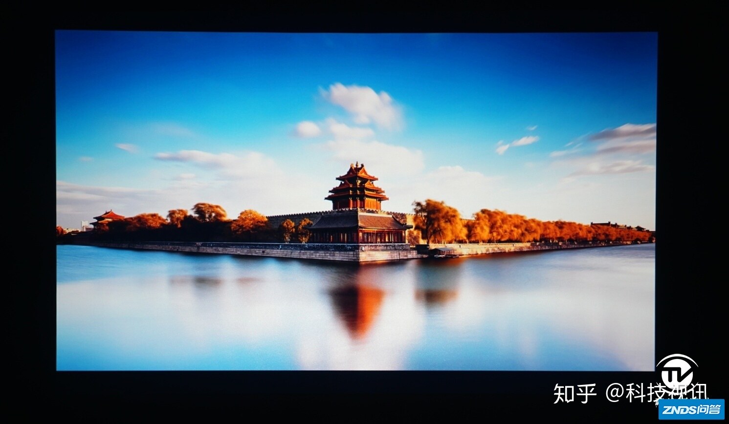 谁是办公家用投影仪智慧之选？明基E520 VS极米Z8X实战评比-33.jpg