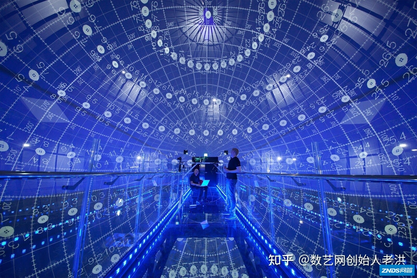 沉浸式空间 | 韩国首家360°球形穹幕家用投影剧院-5.jpg