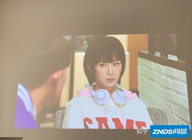 家用投影仪极米h2和当贝f1那款好?